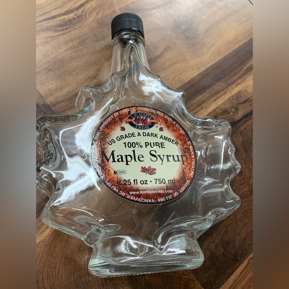 Canadian Maple Leaf Shape Clear Glass Syrup Bottle With Top, Embossed, Empty